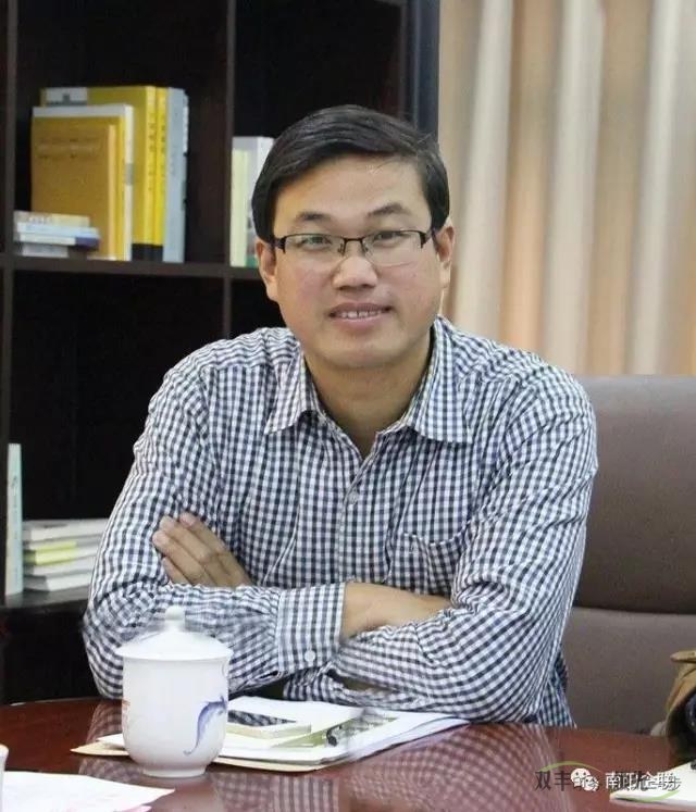 南陽市雙豐印務有限公司總經(jīng)理 陳世杰